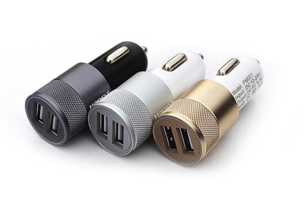 Aluminium alloy 2.1A - 3.1A car charger with 2 usb ports