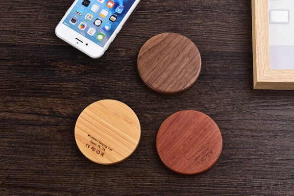 Wooden wirless charger 